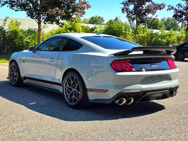 Ford Mustang 2022 - Thumbnail 8