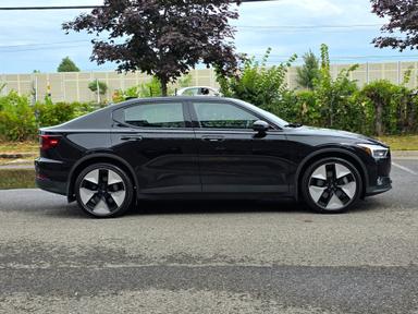 Polestar 2 2023 - Thumbnail 5