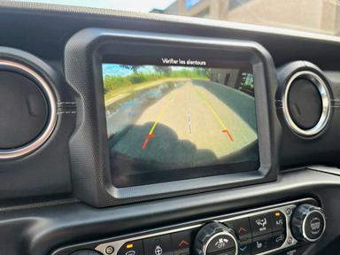 Jeep Wrangler 2019 - Thumbnail 26