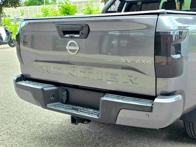Nissan Frontier 2024 - Thumbnail 9