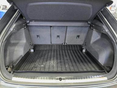 Audi Q3 2023 - Thumbnail 9