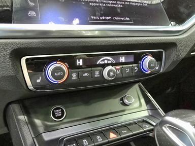 Audi Q3 2023 - Thumbnail 19